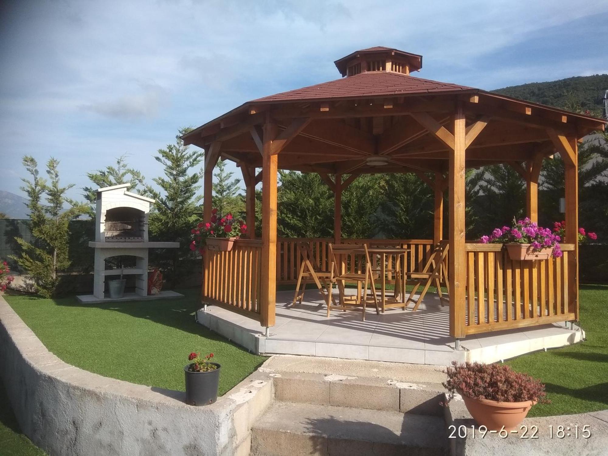 Perula Di Machja Bed & Breakfast Alata Ngoại thất bức ảnh